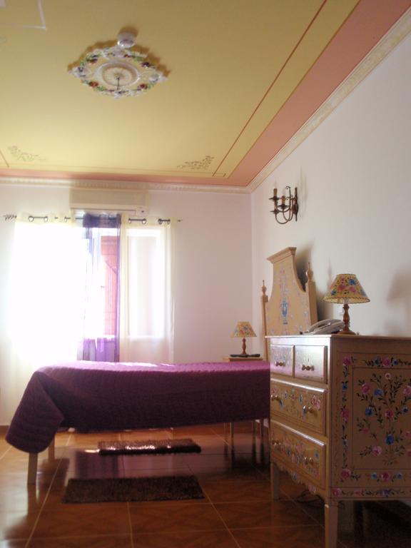 "O Viajante" Low Cost Hotel Estremoz Extérieur photo
