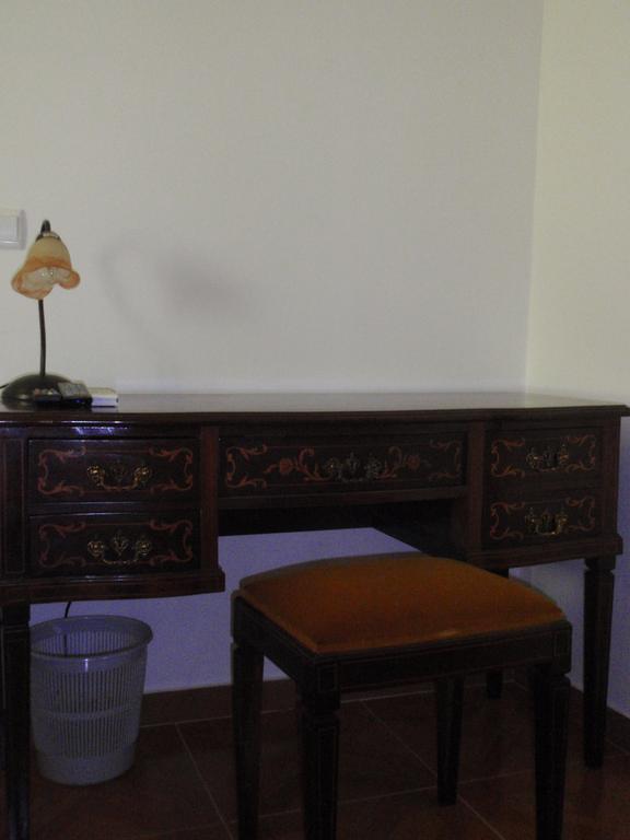"O Viajante" Low Cost Hotel Estremoz Chambre photo